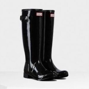 Hunter | Black Gloss Classic Tall Waterproof Rain Wellies Boot
